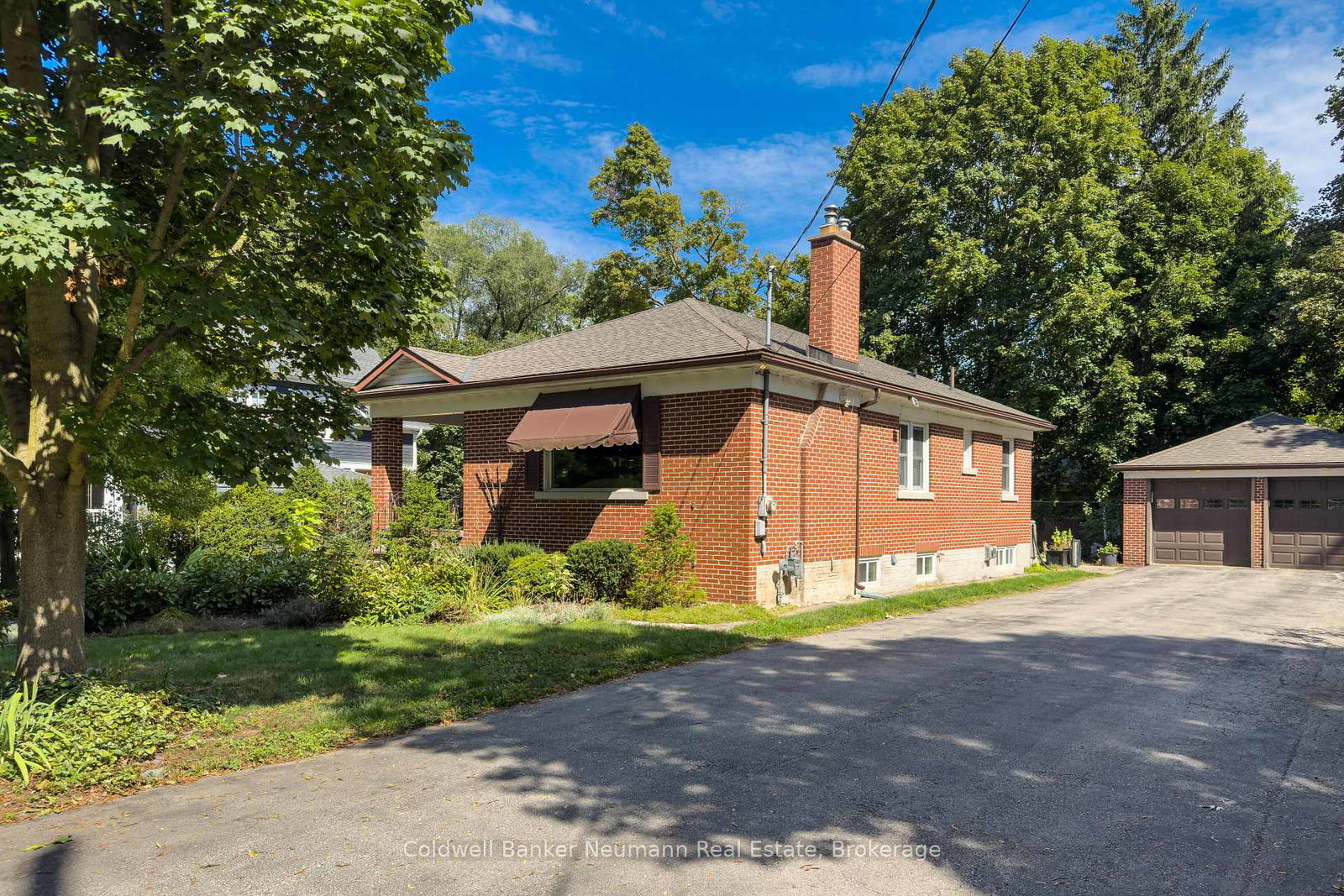 18-forest-hill-drive-guelph-ontario-x12402443