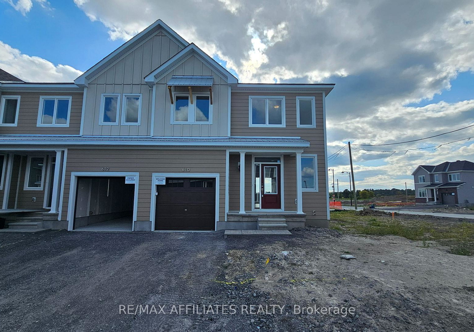 610-alopex-row-ottawa-ontario-x12402500