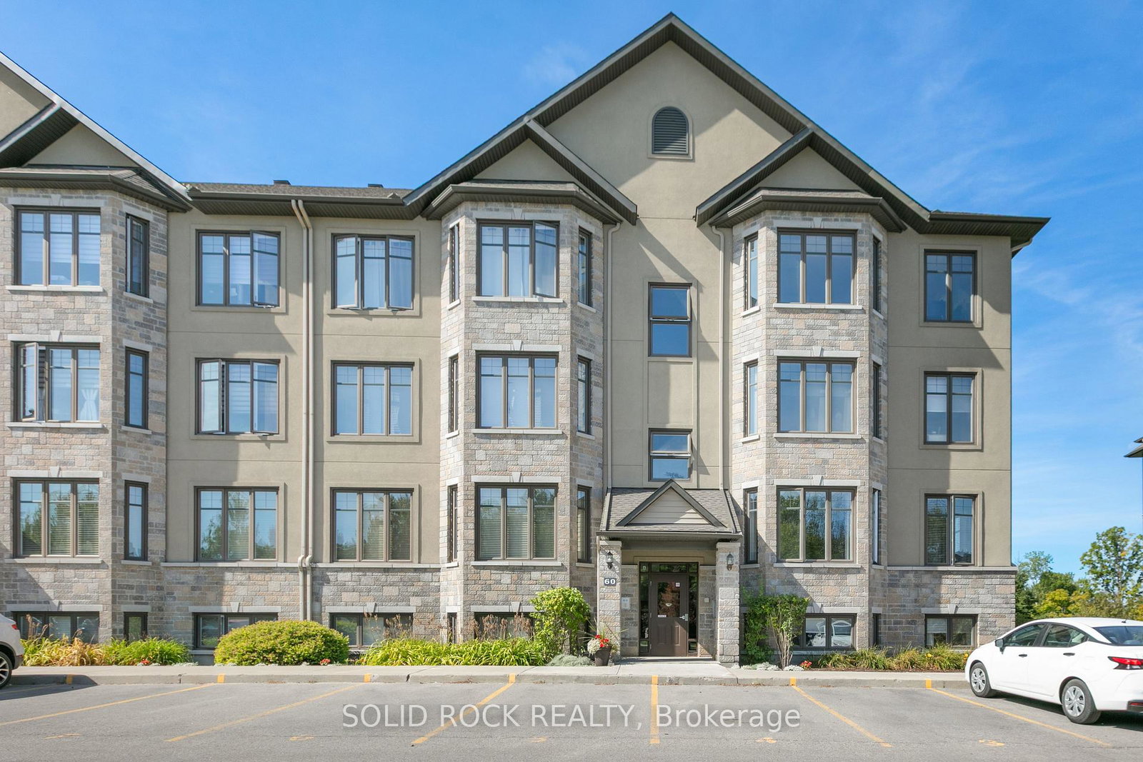 60-prestige-circle-ottawa-ontario-x12402529