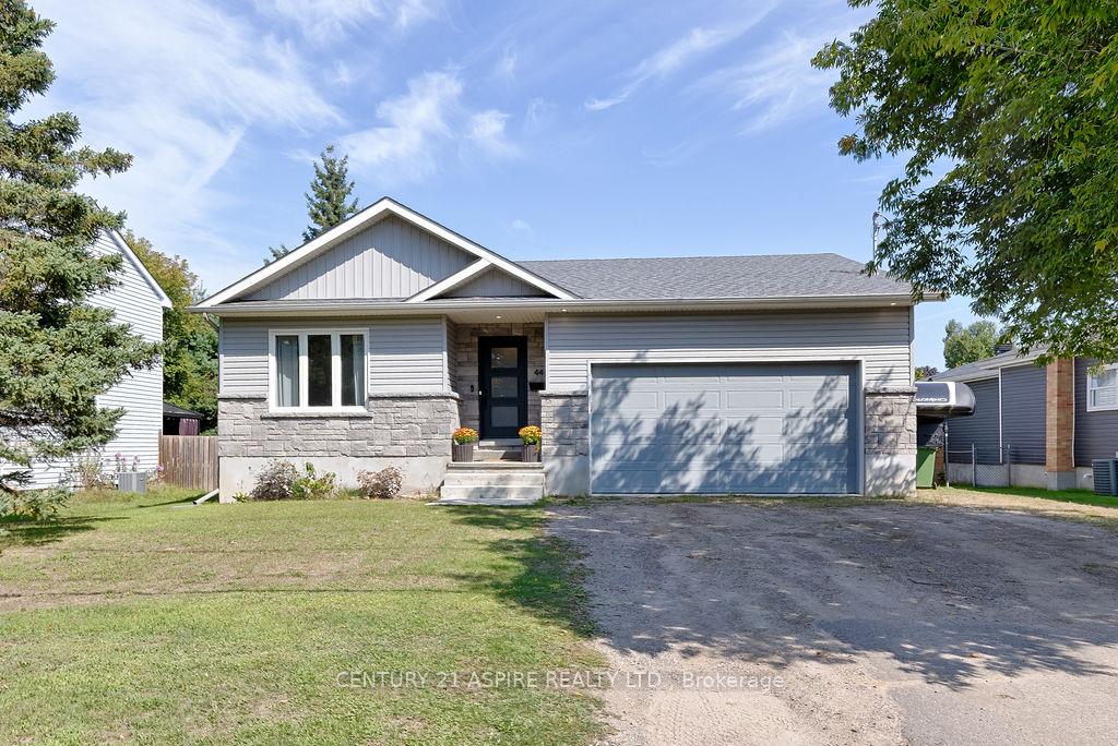 44-doran-road-petawawa-ontario-x12402728