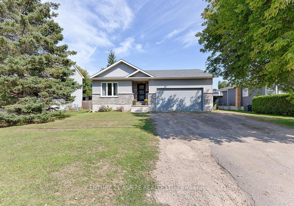 44-doran-road-petawawa-ontario-x12402728