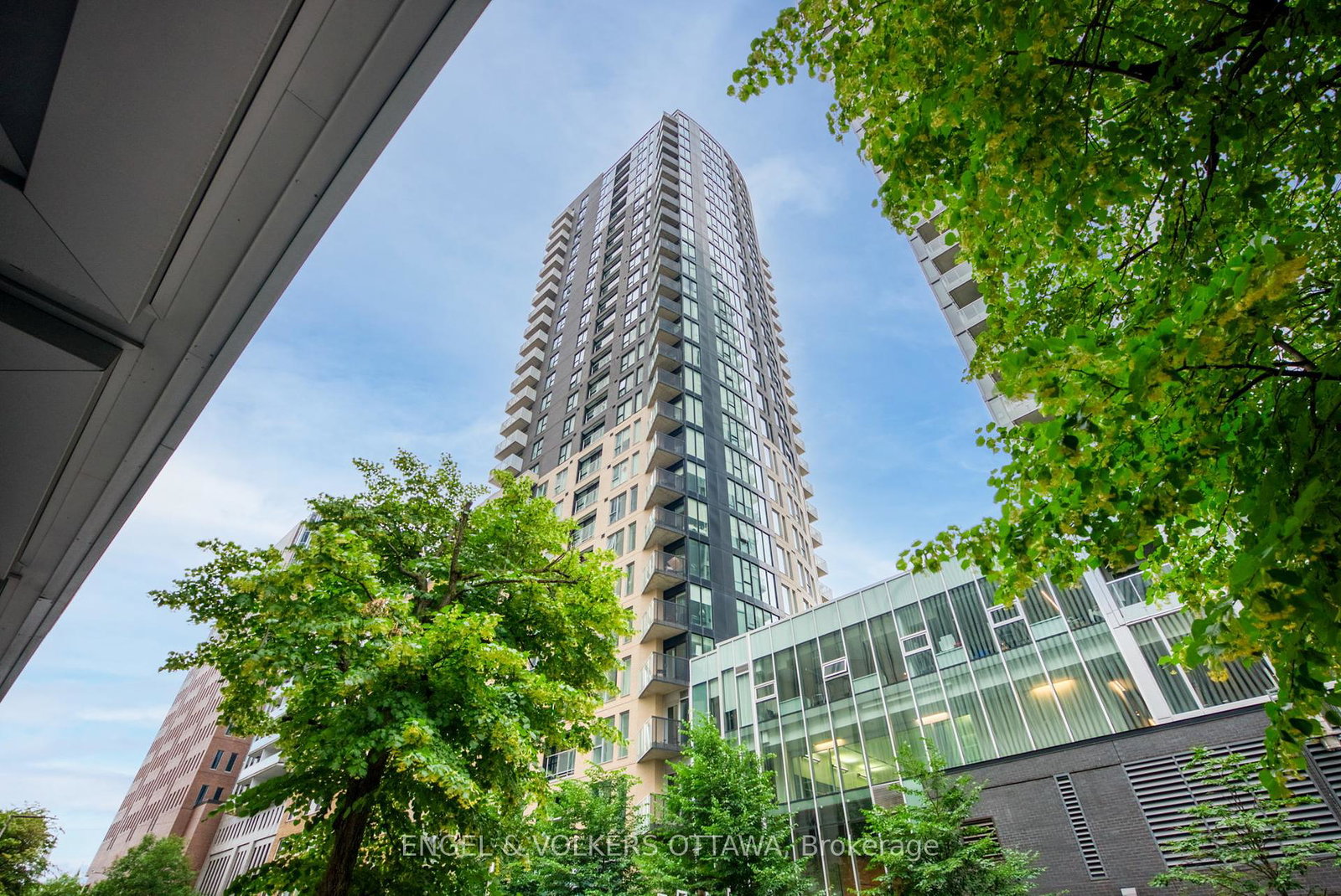 40-nepean-street-ottawa-ontario-x12402760