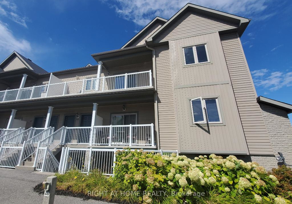 68-sternes-private-ottawa-ontario-x12402839