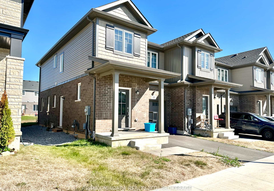 33-saffron-way-pelham-ontario-x12402878
