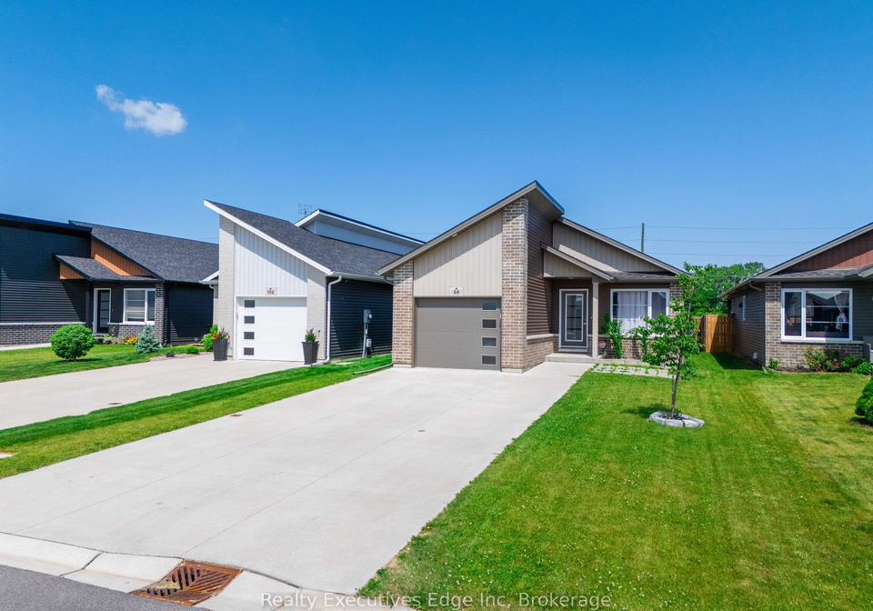 98-moonstone-crescent-chatham-kent-ontario-x12403021