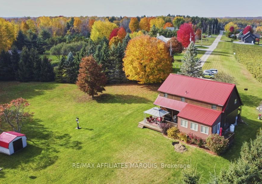 81-trotters-lane-rideau-lakes-ontario-x12403044