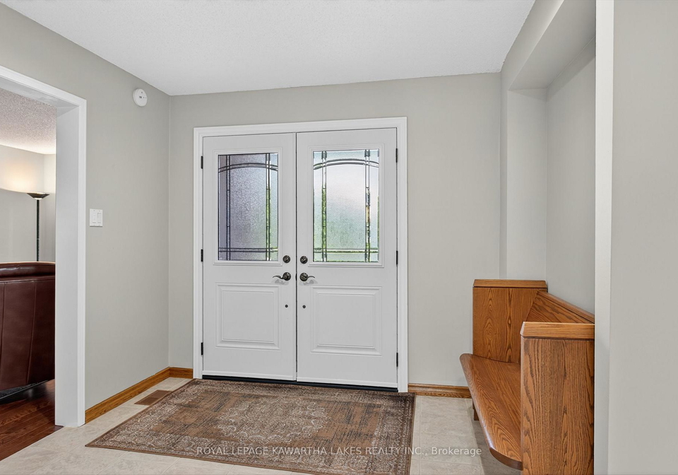 29-flavelle-crescent-kawartha-lakes-ontario-x12403062