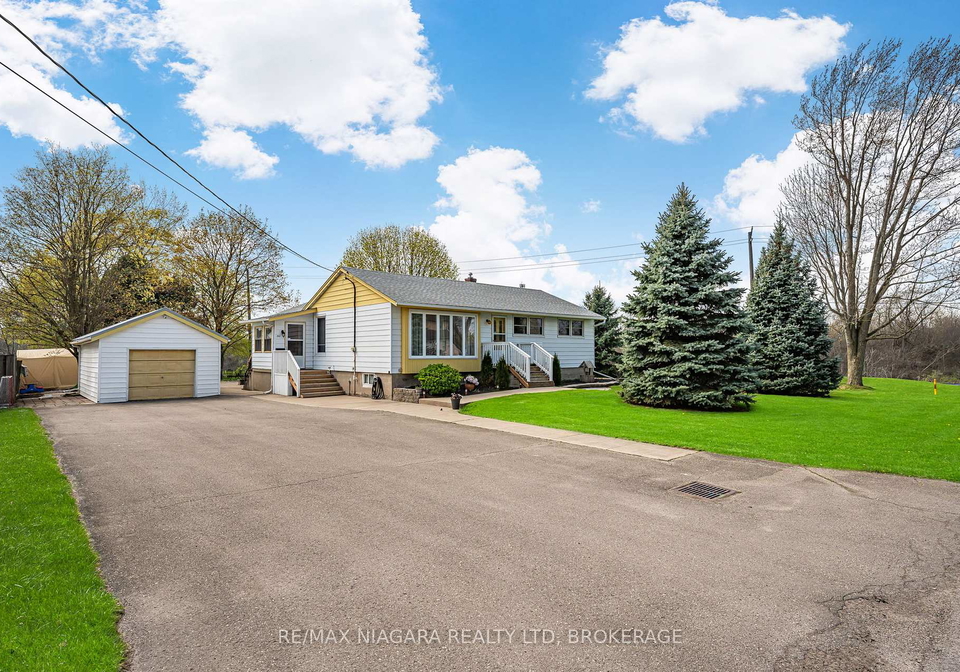 252-mellanby-avenue-port-colborne-ontario-x12403075
