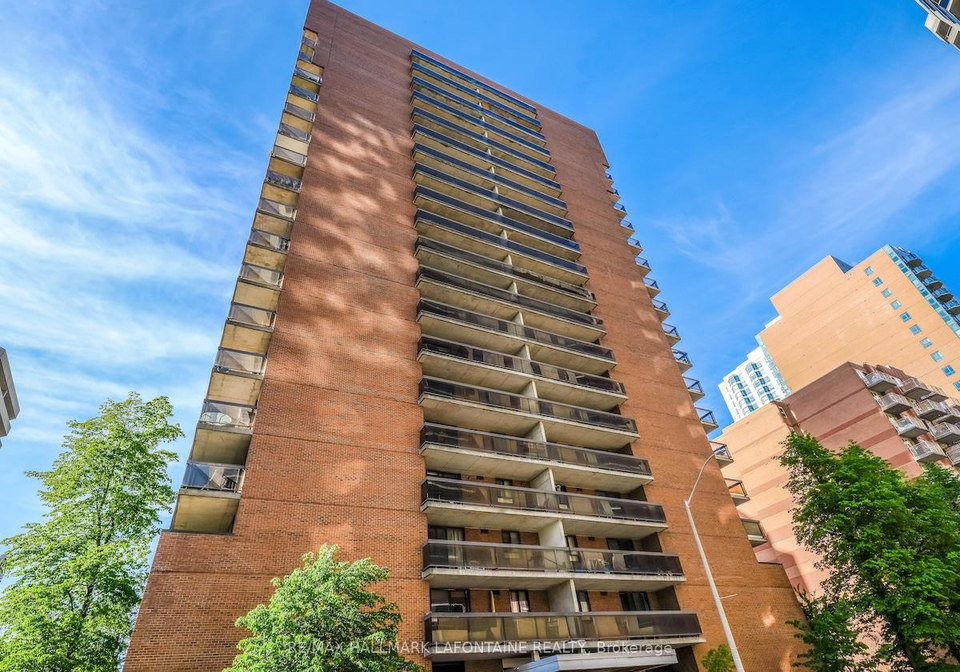 475-laurier-avenue-w-ottawa-ontario-x12403076