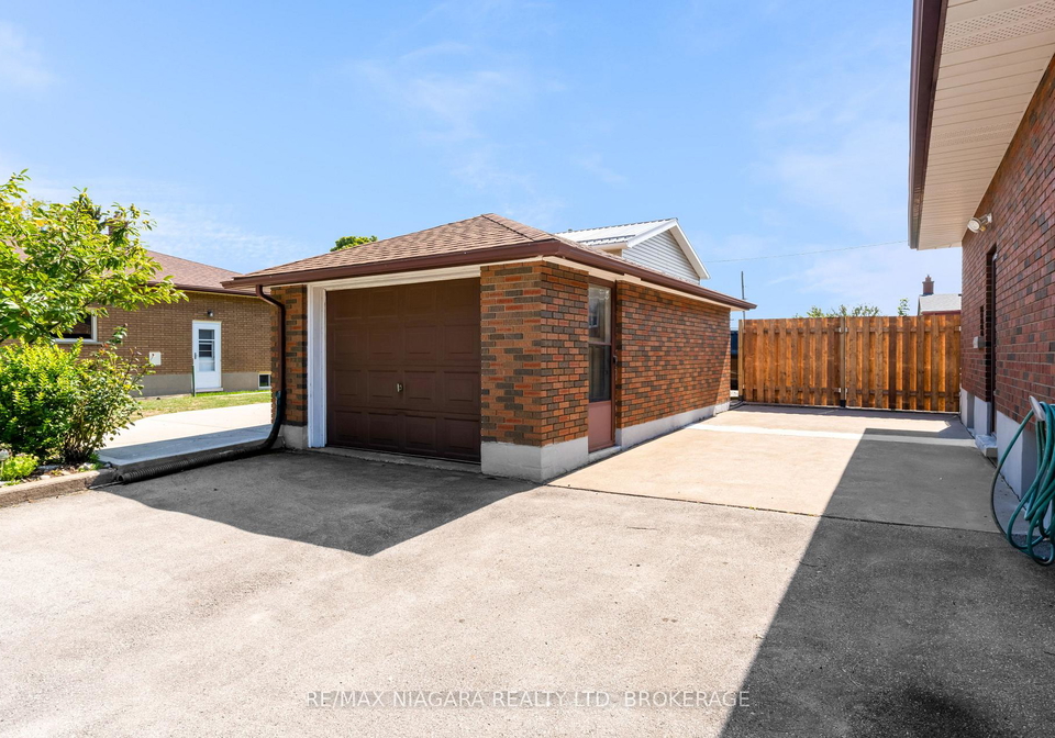 520-sutherland-avenue-welland-ontario-x12403080