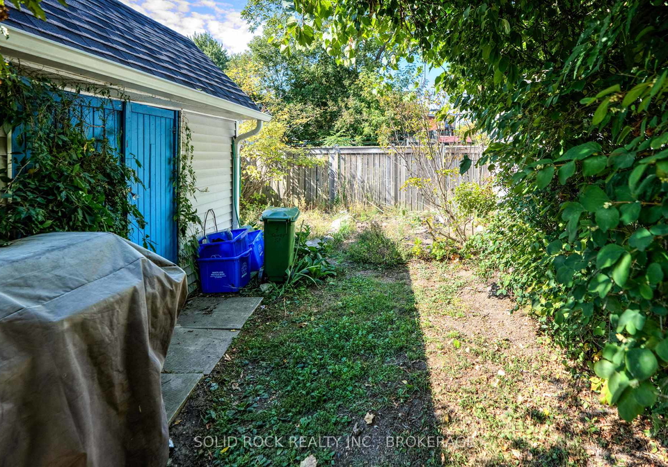 4-cowdy-street-kingston-ontario-x12403199