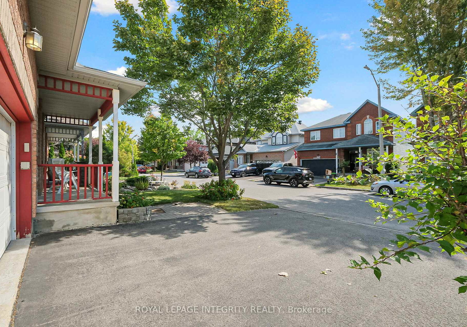 170-grandpark-circle-ottawa-ontario-x12403446