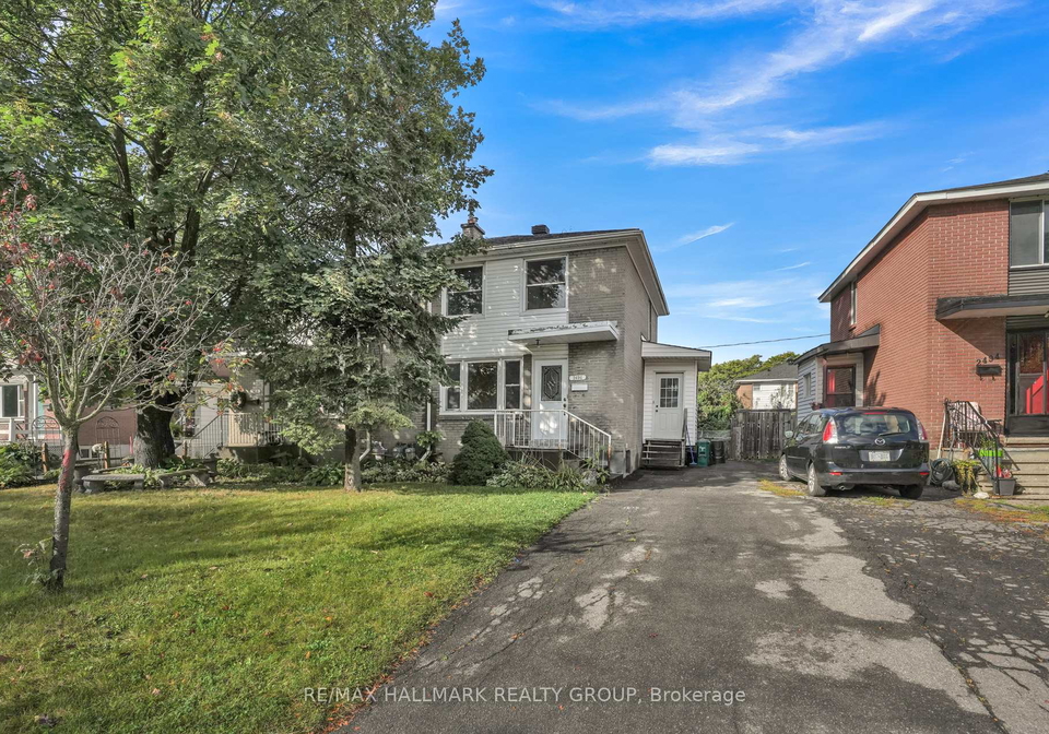 2496-clementine-boulevard-w-ottawa-ontario-x12403513