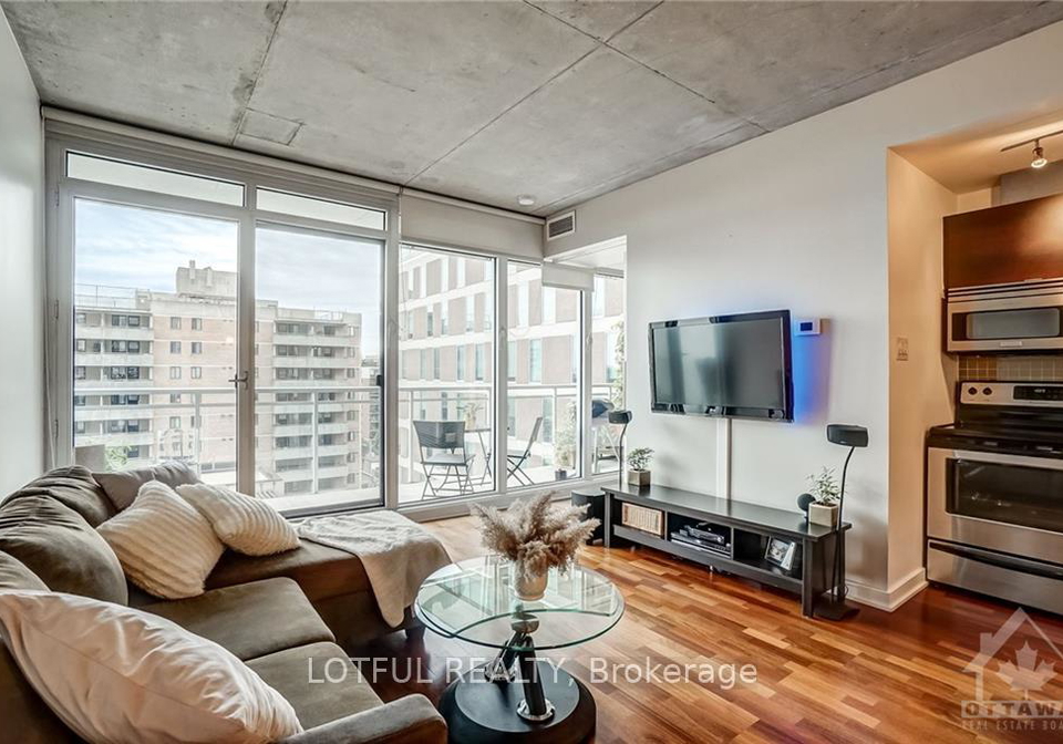 324-laurier-avenue-street-w-ottawa-ontario-x12403647
