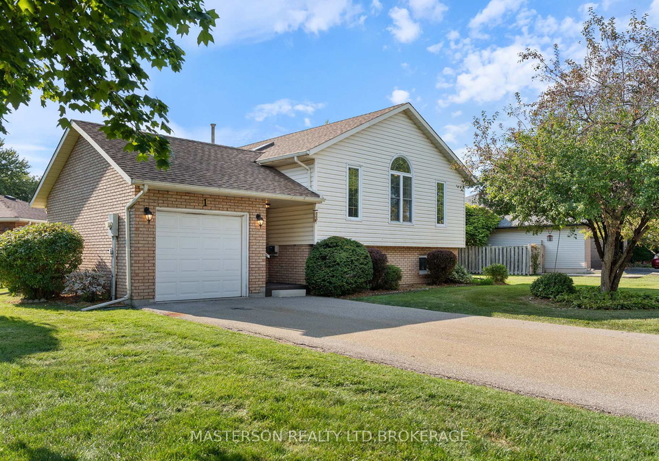 1-cabot-court-haldimand-ontario-x12403693