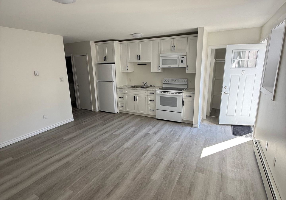 72-hartzel-road-st-catharines-ontario-x12403764