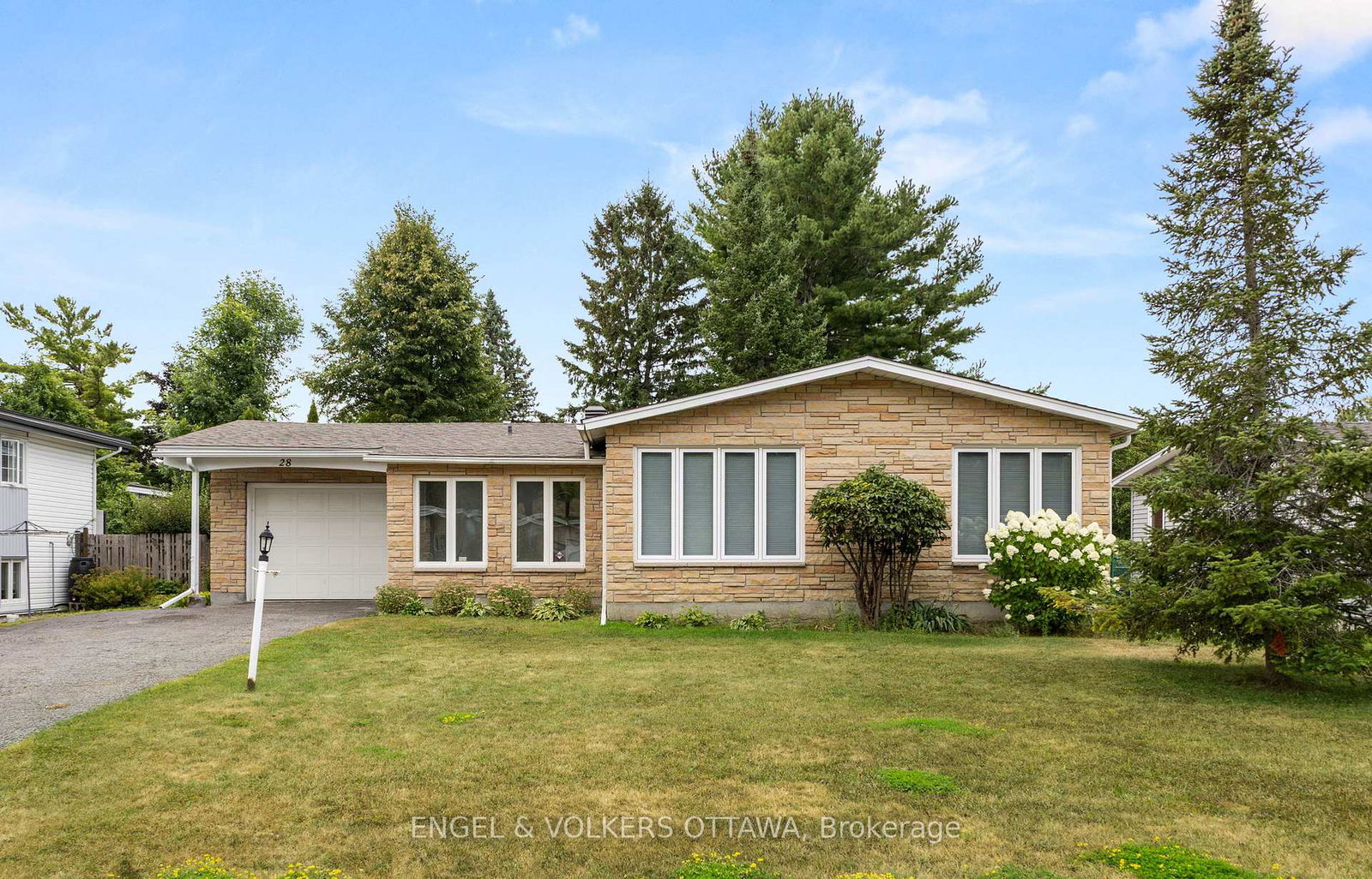 28-parker-avenue-ottawa-ontario-x12403881