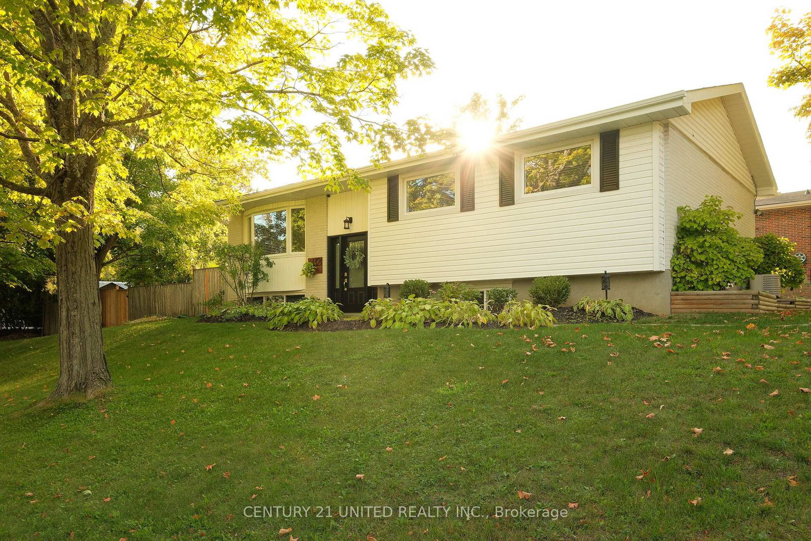1321-keewatin-boulevard-peterborough-ontario-x12404047