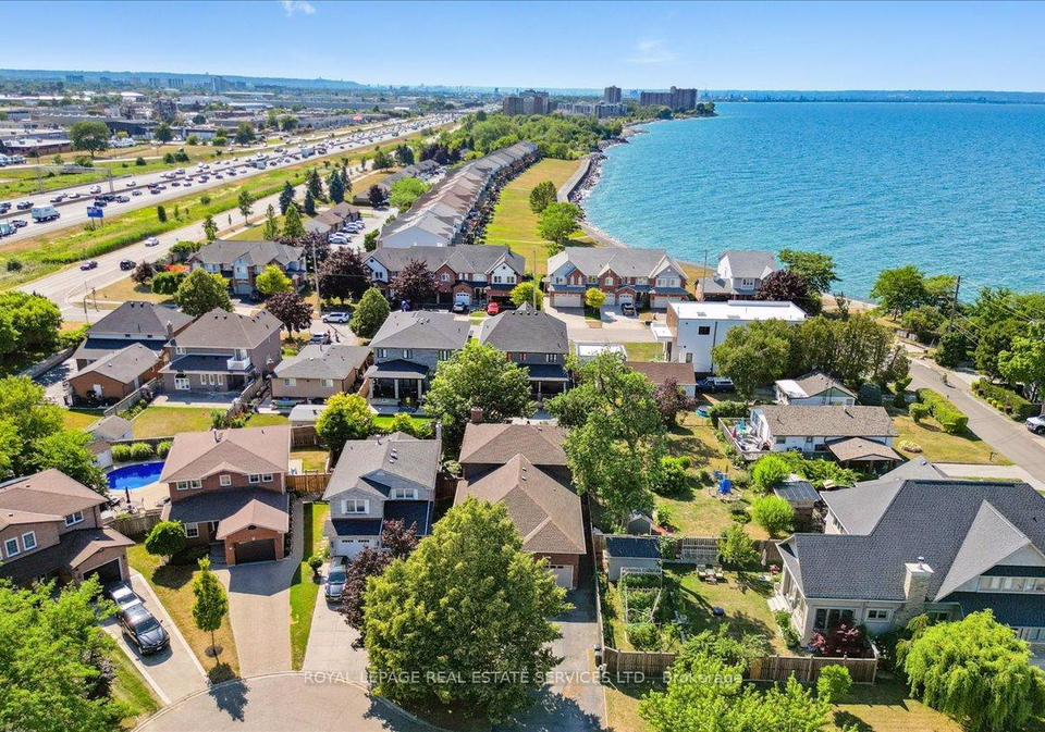 6-grandview-avenue-hamilton-ontario-x12404084