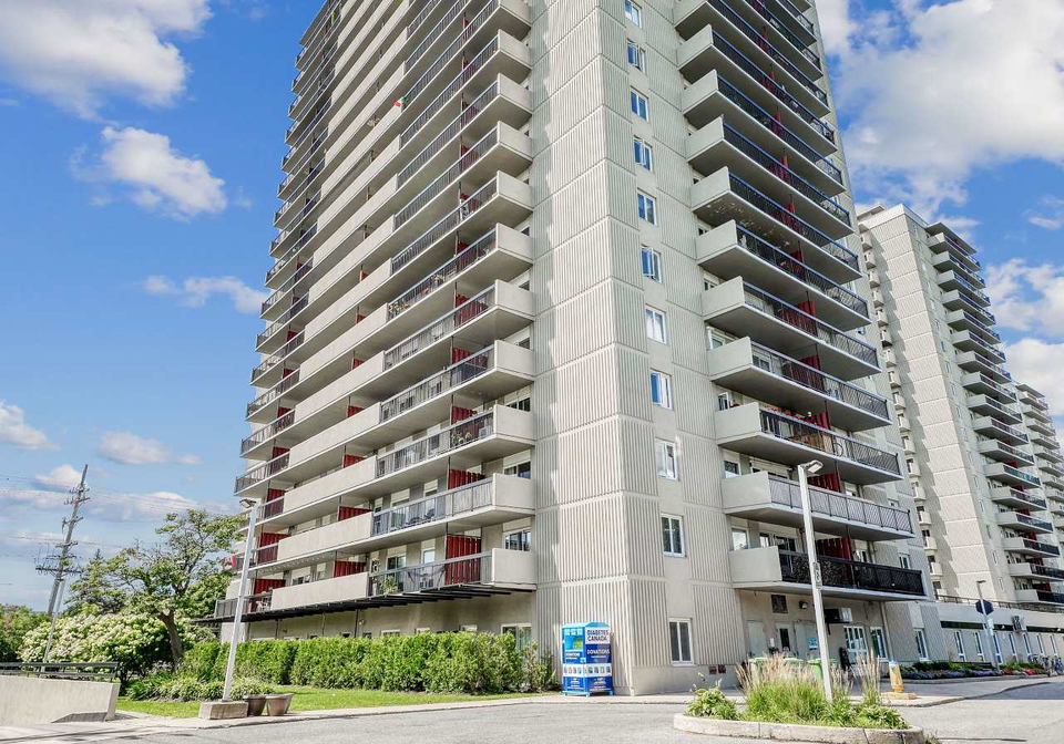 158c-mcarthur-avenue-ottawa-ontario-x12404287