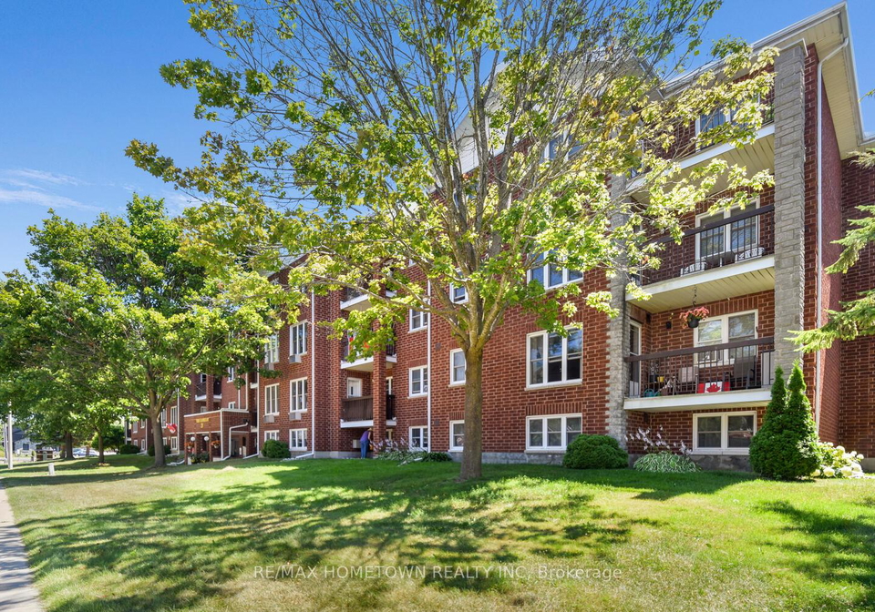 21-liston-avenue-brockville-ontario-x12404408