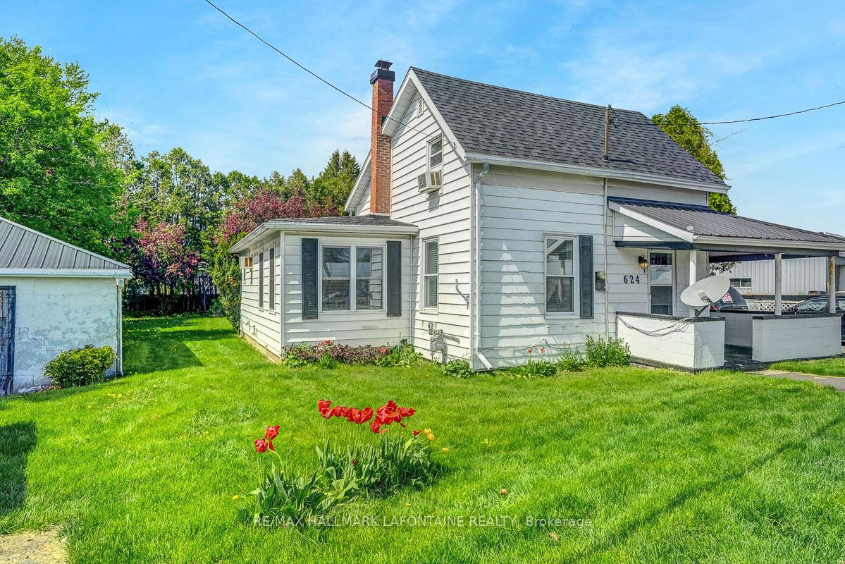 624-county-2-road-edwardsburghcardinal-ontario-x12404425