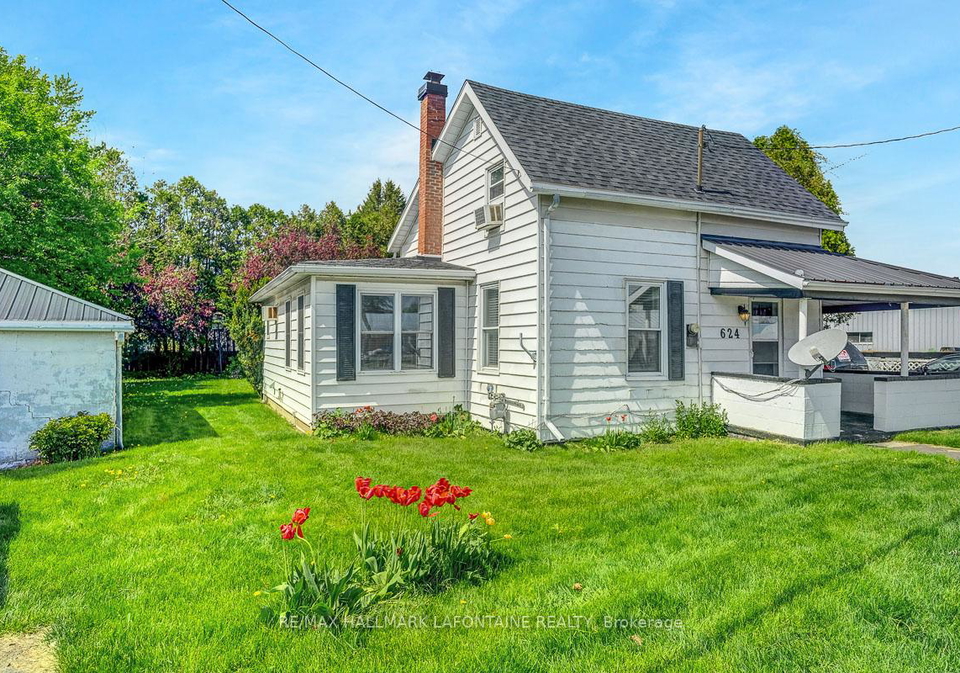 624-county-2-road-edwardsburghcardinal-ontario-x12404425