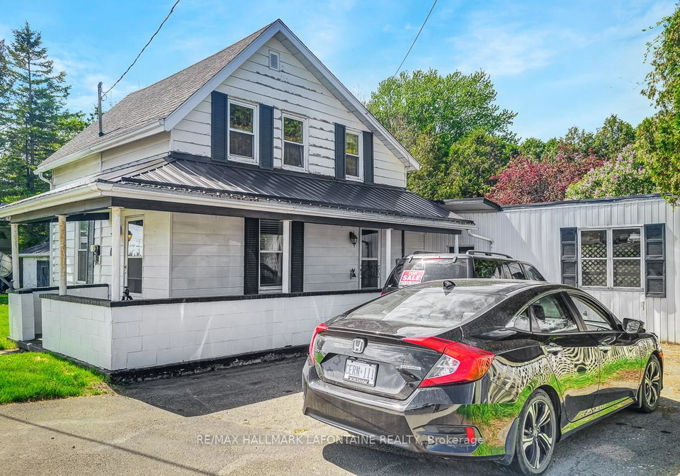 624-county-2-road-edwardsburghcardinal-ontario-x12404425