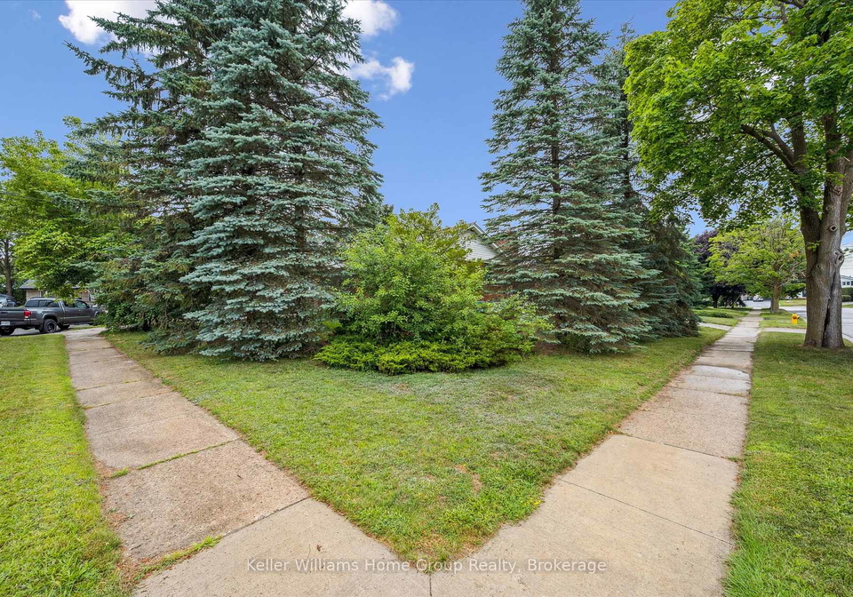 16-eleanor-court-guelph-ontario-x12404476
