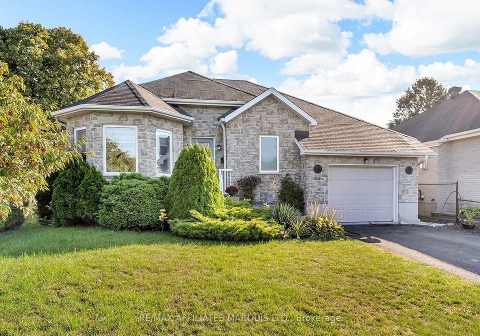 1286-daprat-avenue-cornwall-ontario-x12404488