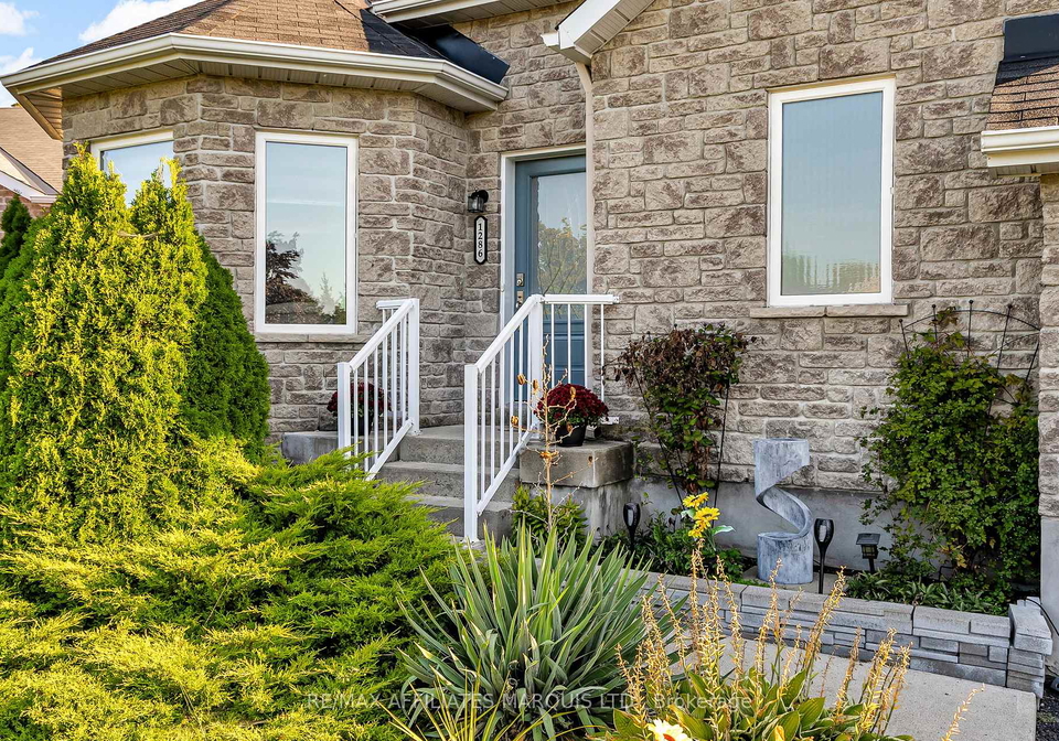 1286-daprat-avenue-cornwall-ontario-x12404488