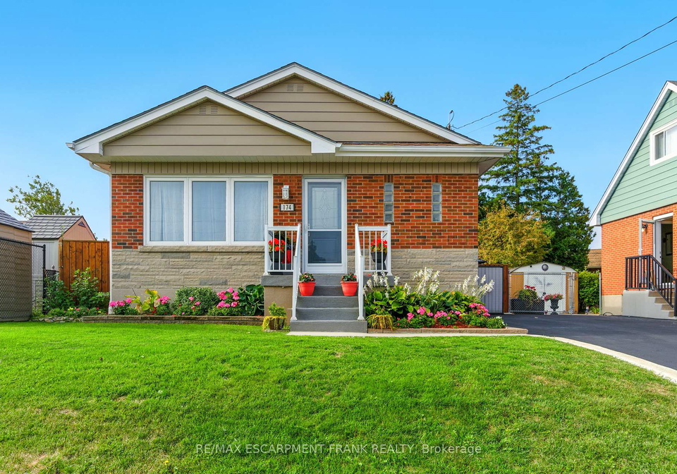 174-broker-drive-hamilton-ontario-x12404585