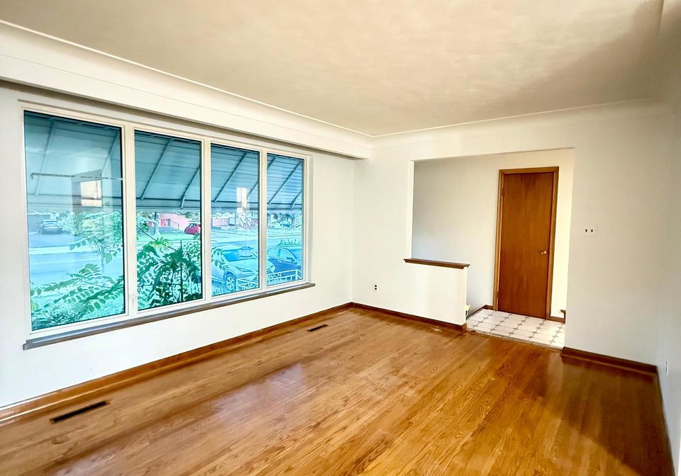 474-upper-gage-avenue-hamilton-ontario-x12404631