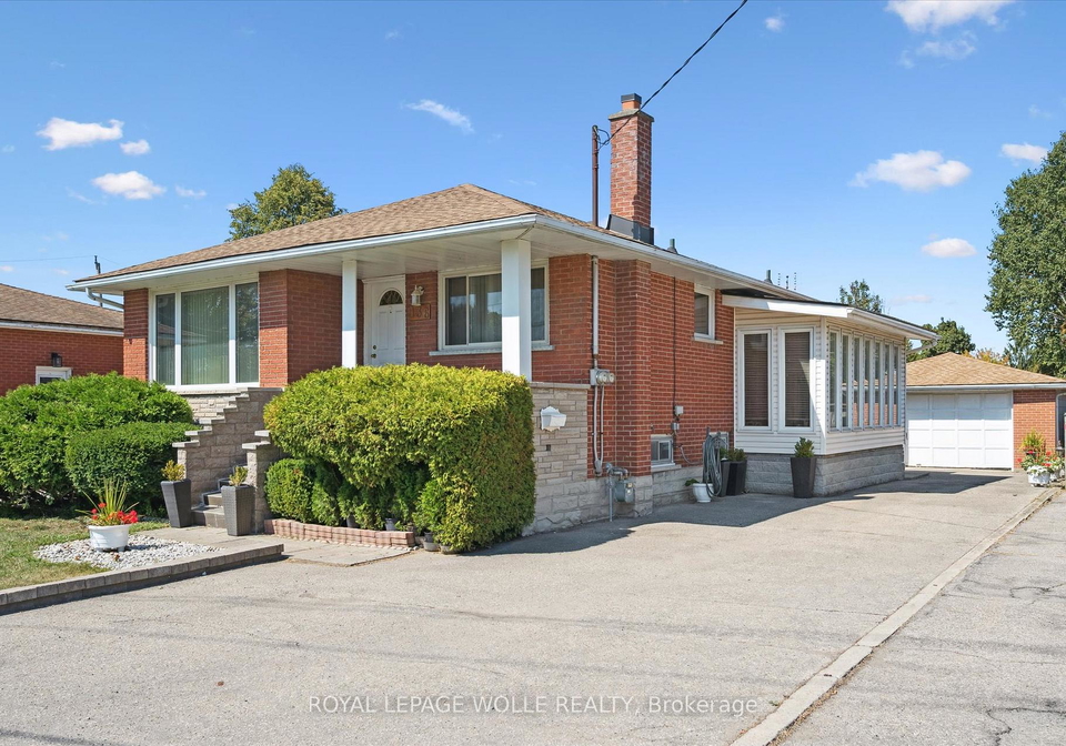 136-fairway-road-n-kitchener-ontario-x12404715