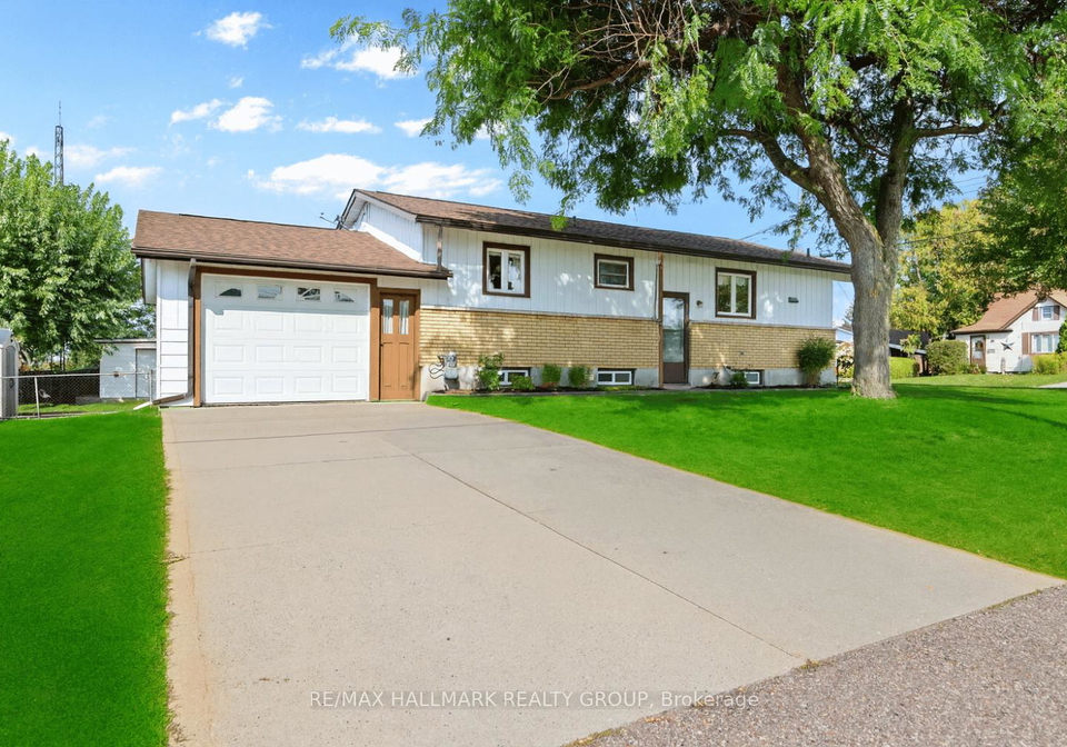 112-ellis-avenue-pembroke-ontario-x12404827