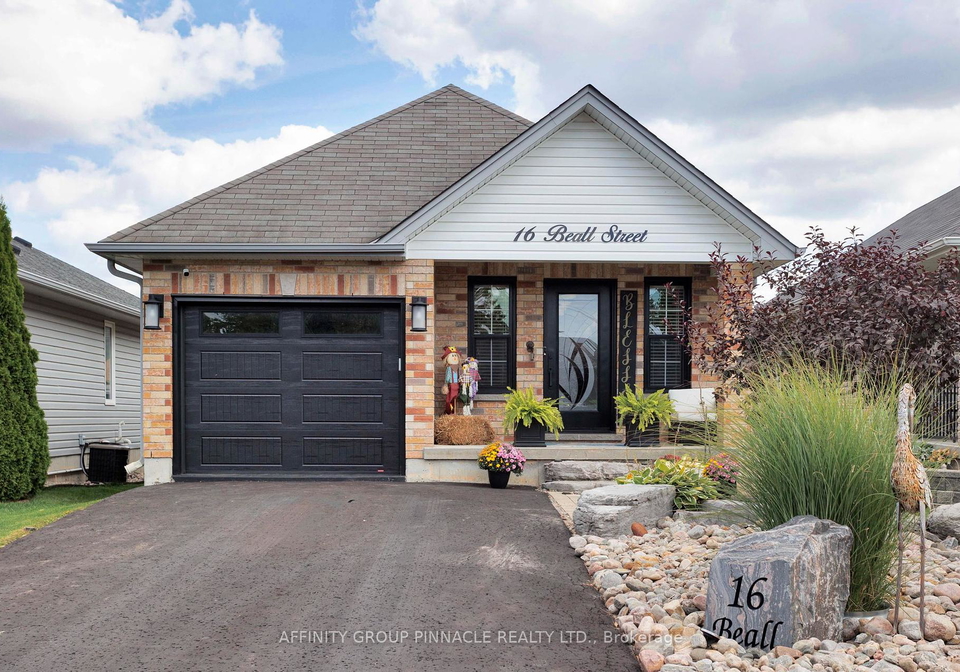 16-beall-street-kawartha-lakes-ontario-x12404904