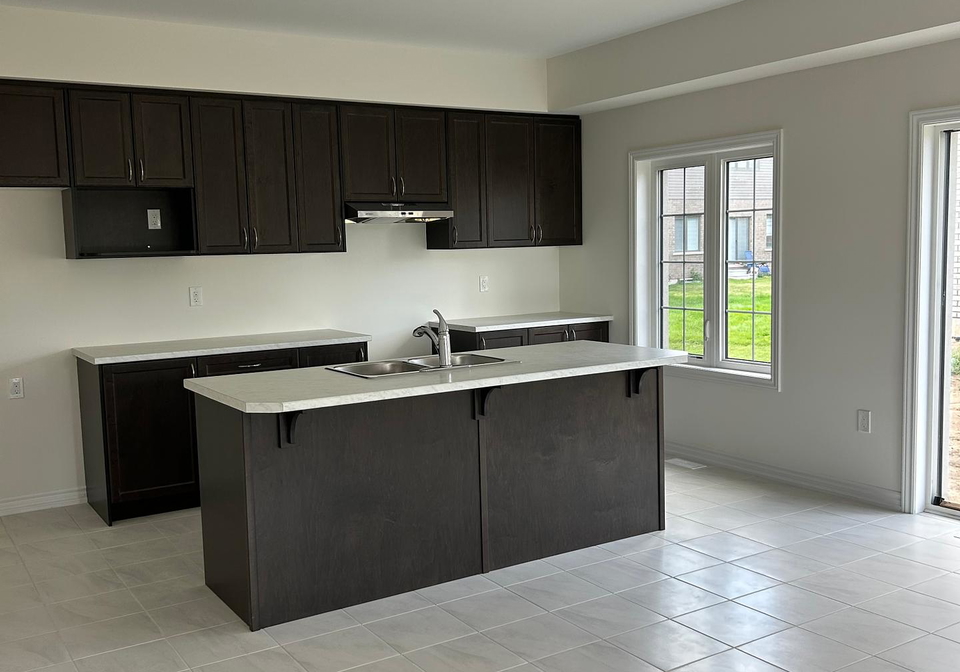 129-hitchman-street-brant-ontario-x12404958
