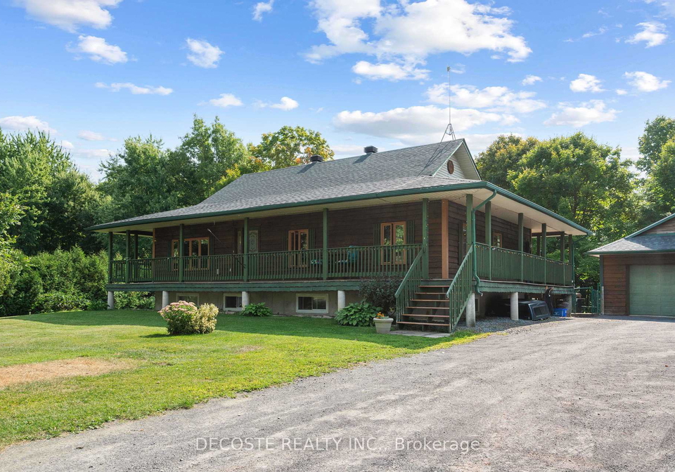 20646-county-25-road-south-glengarry-ontario-x12405131