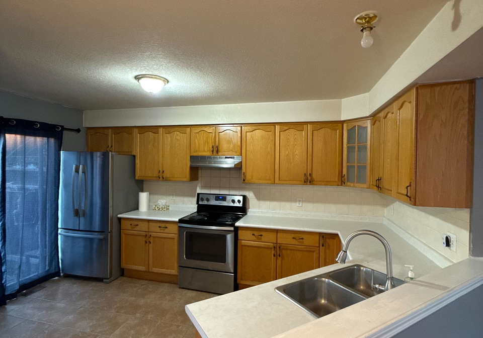 106-edgemere-drive-cambridge-ontario-x12405392