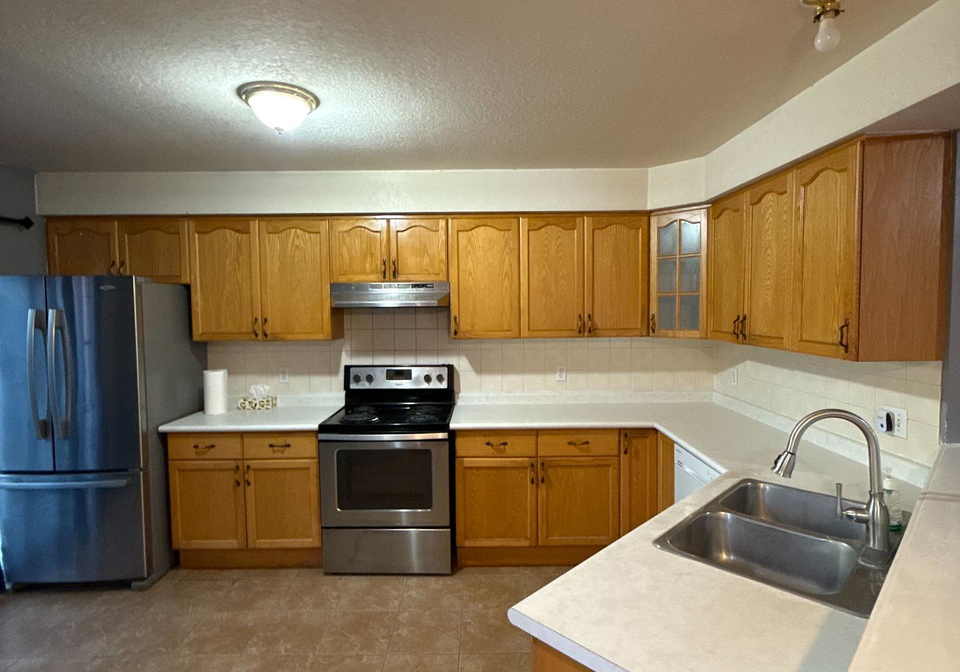 106-edgemere-drive-cambridge-ontario-x12405392