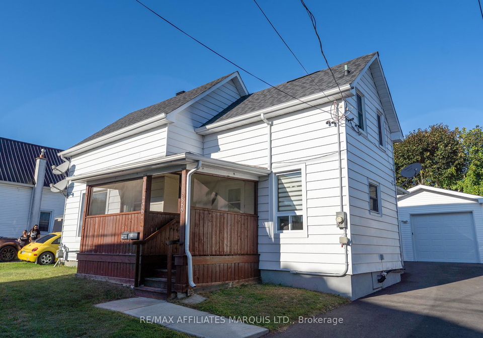 226-louisa-street-cornwall-ontario-x12405406