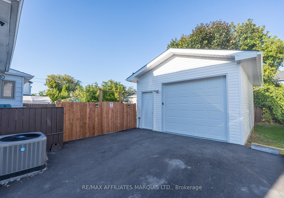 226-louisa-street-cornwall-ontario-x12405406