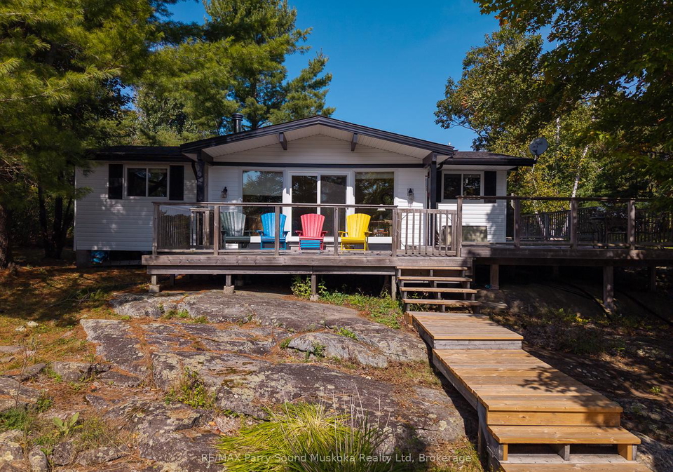 8-marine-drive-mckellar-ontario-x12405480