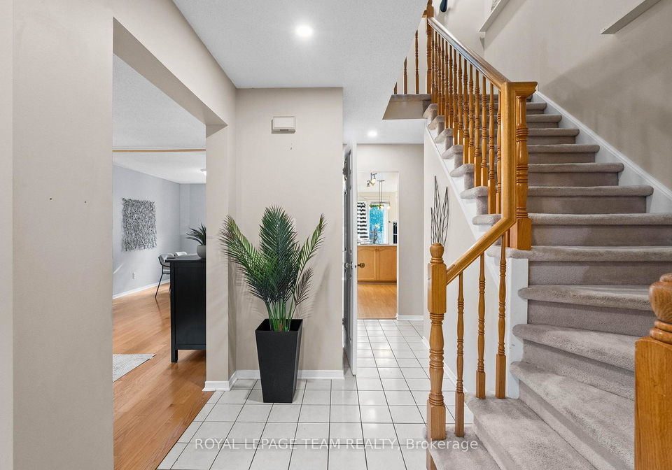 16-baton-court-kanata-ontario-x12405538