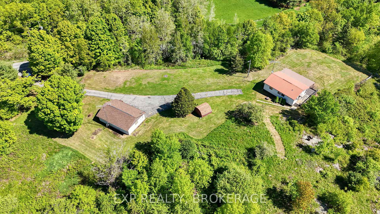 1944a-1944b-fish-creek-road-frontenac-ontario-x12405682