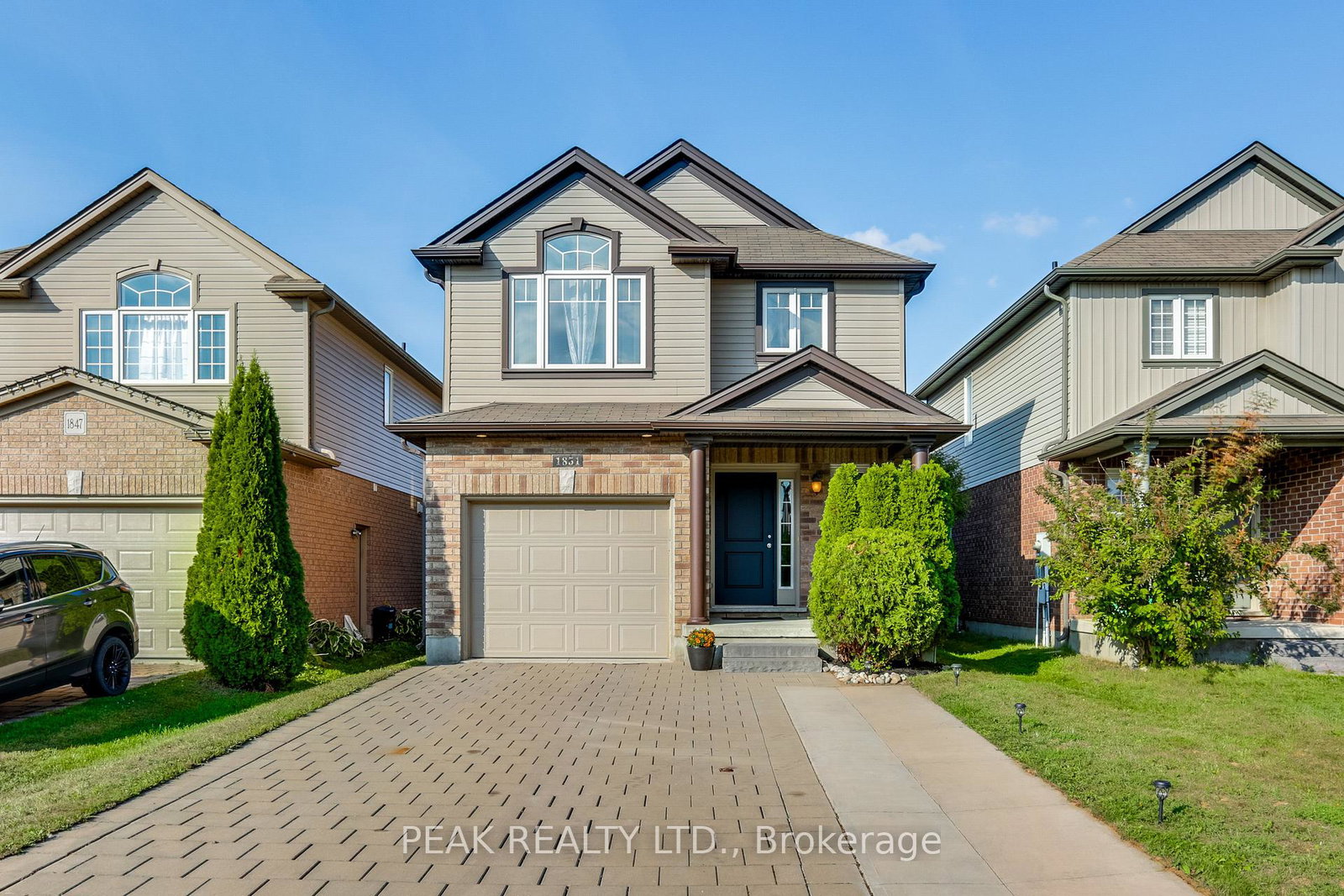 1851-reilly-walk-london-north-ontario-x12405704