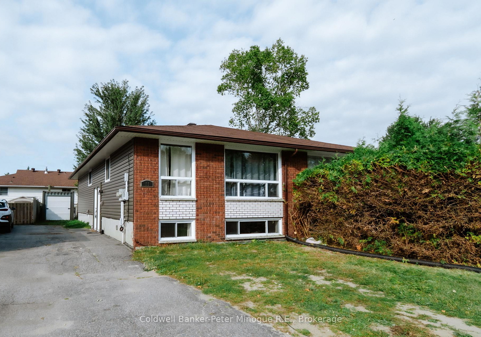 11-massey-drive-north-bay-ontario-x12405866