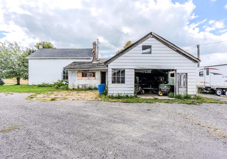 754-porter-road-kawartha-lakes-ontario-x12405917