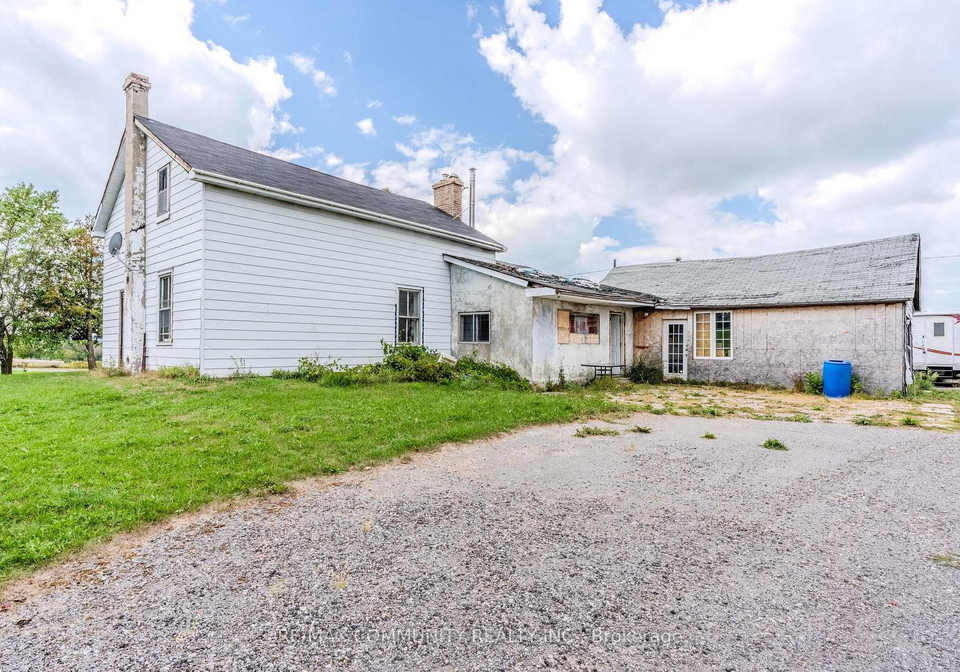 754-porter-road-kawartha-lakes-ontario-x12405917