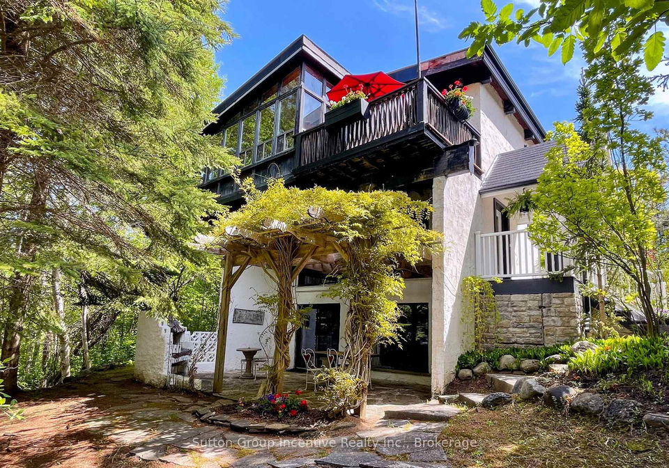 187-arlberg-crescent-blue-mountains-ontario-x12406134
